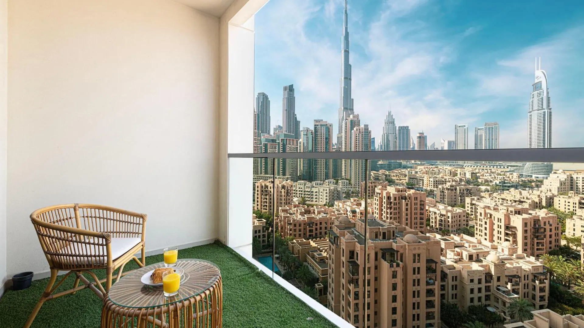Dar Mama - Apartment In Downtown With Burj Khalifa View Dubai