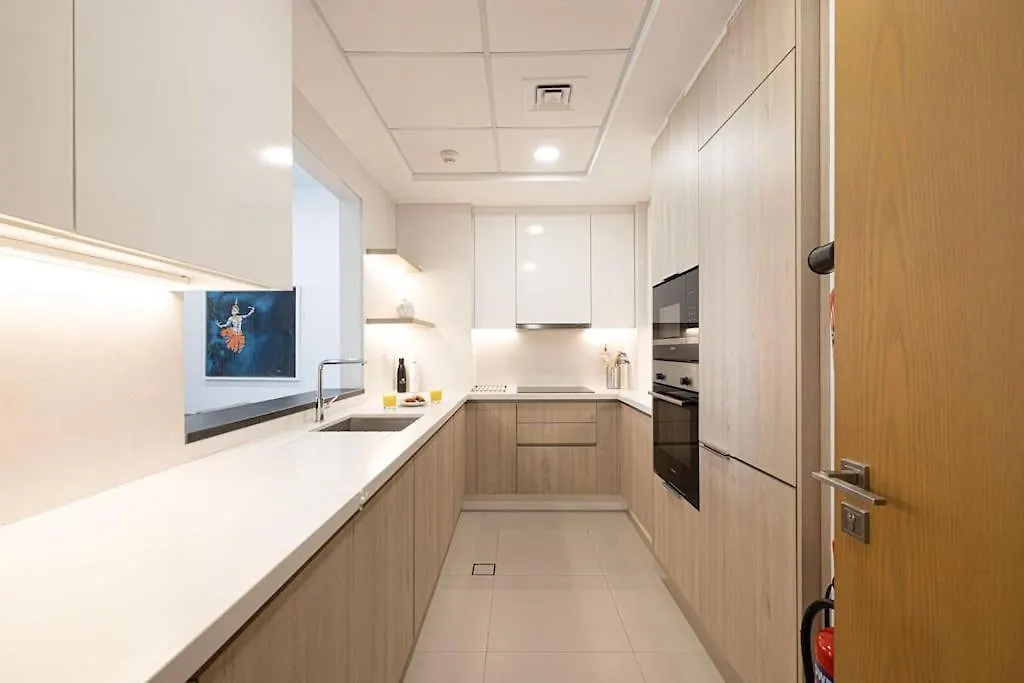 Dar Mama - Apartment In Downtown With Burj Khalifa View Dubai United Arab Emirates